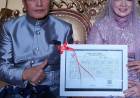 Idris Aman Lepas Masa Duda, Dapat Kado dari Disdukcapil Bulukumba