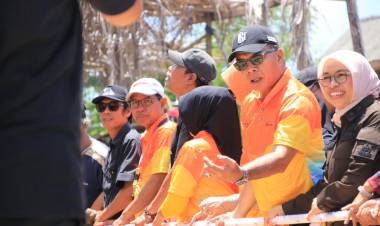 Ritual Songkabala, Annyorong Lopi  dan Tanam Bitti Awali Festival Pinisi
