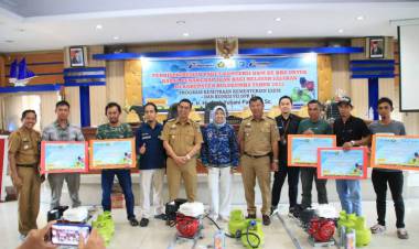 380 Nelayan Bulukumba Terima Bantuan Mesin BBG
