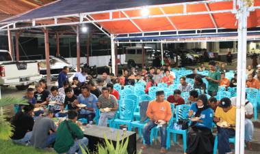 Raih Adipura, Petugas Kebersihan Makan Malam Bersama di Pendopo Rujab Bupati