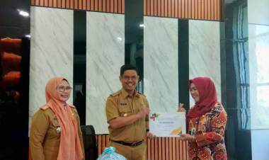 BKKBN Provinsi Serahkan Rincian DAK Rp 5,4 Milyar kepada Pemkab Bulukumba