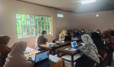 Tingkatkan Mutu Layanan Klinik, Dinkes dan USAID Momentum Gelar Binwil