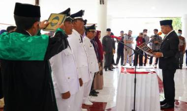 Bupati Andi Utta Mutasi 34 Pejabat Administrator dan 44 Pejabat Pengawas