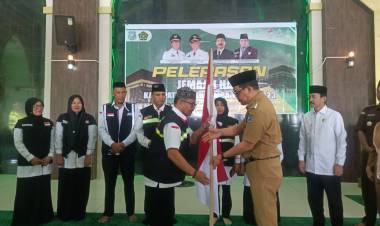 Wabup Edy Manaf Lepas 403 Jemaah Calon Haji Bulukumba