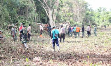 Sinergitas TNI Polri Terlihat Nyata di TMMD, Dandim Turun Pantau Pekerjaan di Lokasi