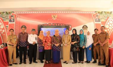 Lantik Bunda PAUD Kecamatan, Herfida : Ibu adalah Madrasah dalam Mendidik Anak