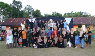 Wabup Edy Manaf Hadiri HUT Desa Anrang