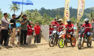 Bupati Andi Utta Buka Lomba Motor Kros Ojek Gabah