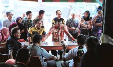 Segara Dibangun, Bupati Andi Utta Temui Pedagang Pasar Sentral