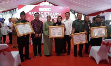 Peringati Hari Akseptor Sedunia, Bulukumba Raih Dua Penghargaan Nasional