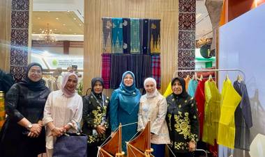Dekranasda Bulukumba Kembali Unjuk Produk di Inacraft 2025