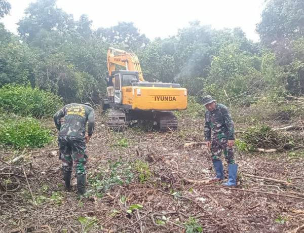 Kodim 1411 Bulukumba Terjunkan Alat Berat di Lokasi TMMD Ke -117