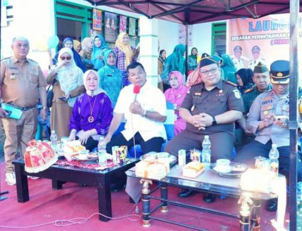 Andi Utta Minta Camat Lurah Kades Fokus Kerja Turunkan Angka Stunting 50 Persen di 2024