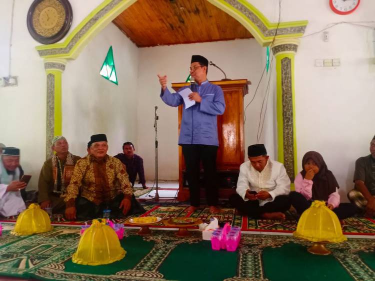 Sehari, Wabup Edy Manaf Hadiri Maulid di Dua Desa