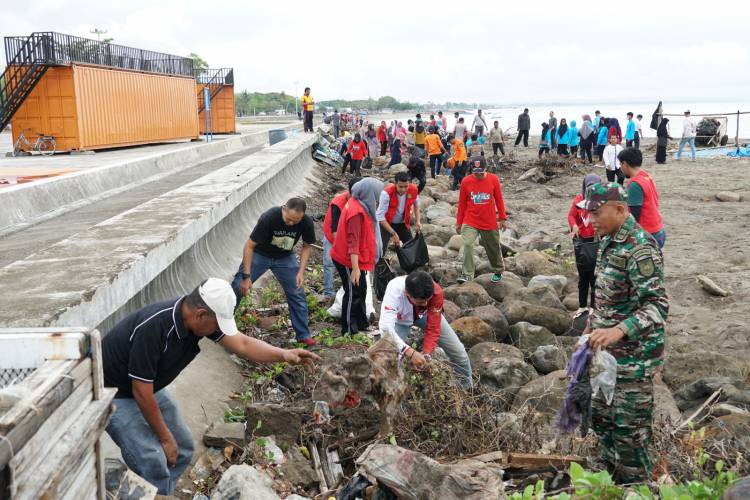 Jelang Hari Jadi, Pemkab Bulukumba Gelar Jumat Bersih