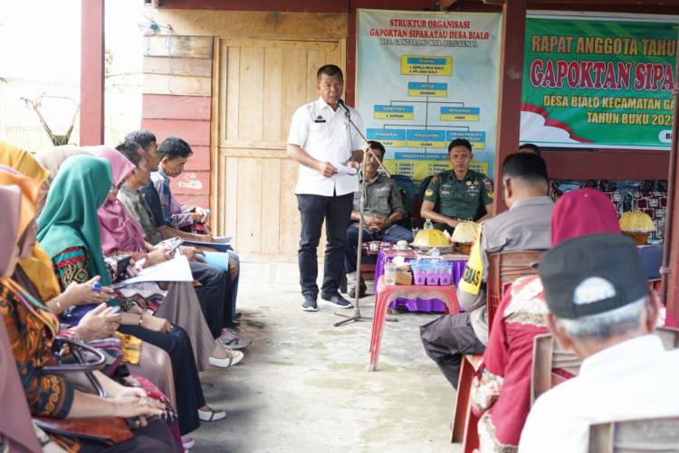 Bupati Andi Utta Resmikan Lumbung Pangan, Mesin Penggiling dan Pengering Padi di Bialo