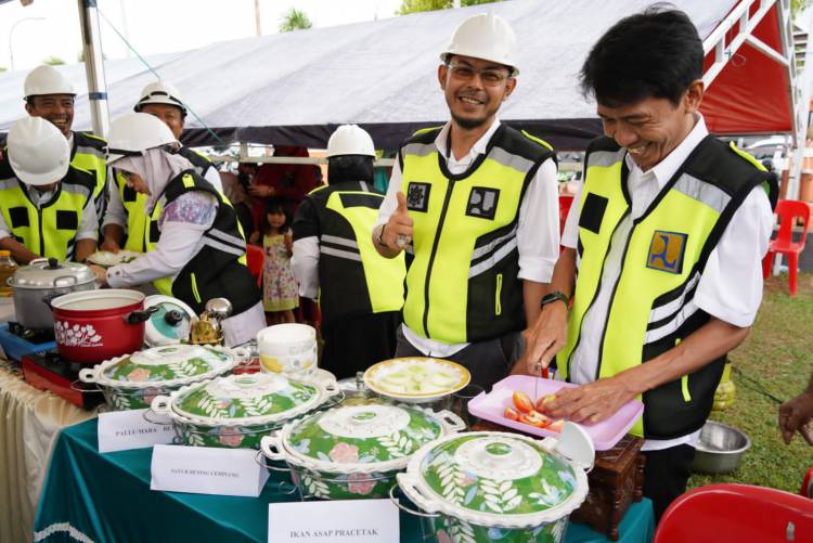 Jelang Hari Jadi Bulukumba, Para Kadis Ikut Lomba Memasak