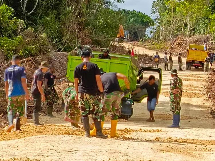 Jelang Penutupan, Satgas TMMD 117 Mulai Finishing Perintisan Jalan