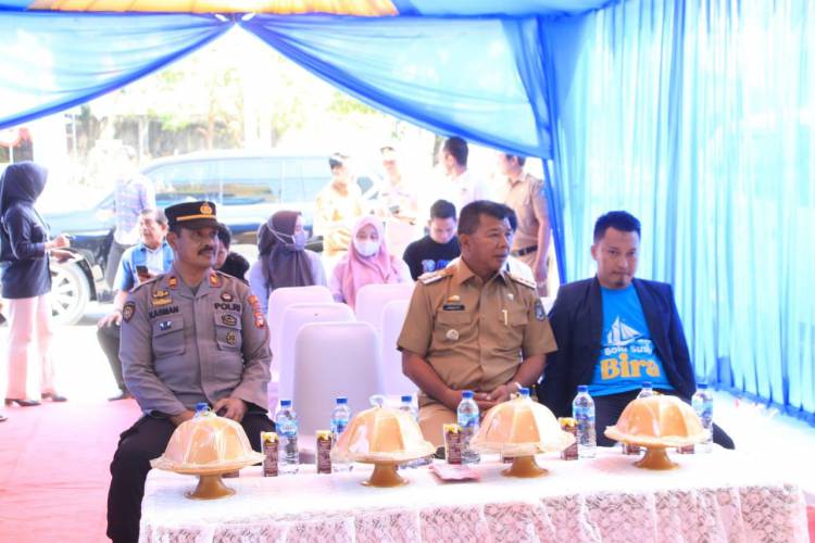 Resmikan Outlet Bolu Susu Bira, Ini Harapan Bupati Bulukumba 